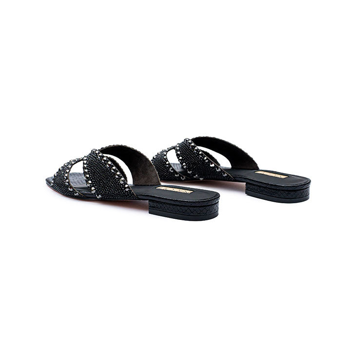 Acerra Flats #color_black