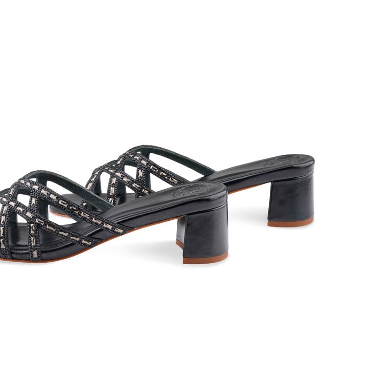 Alondra Box Heel #color_black