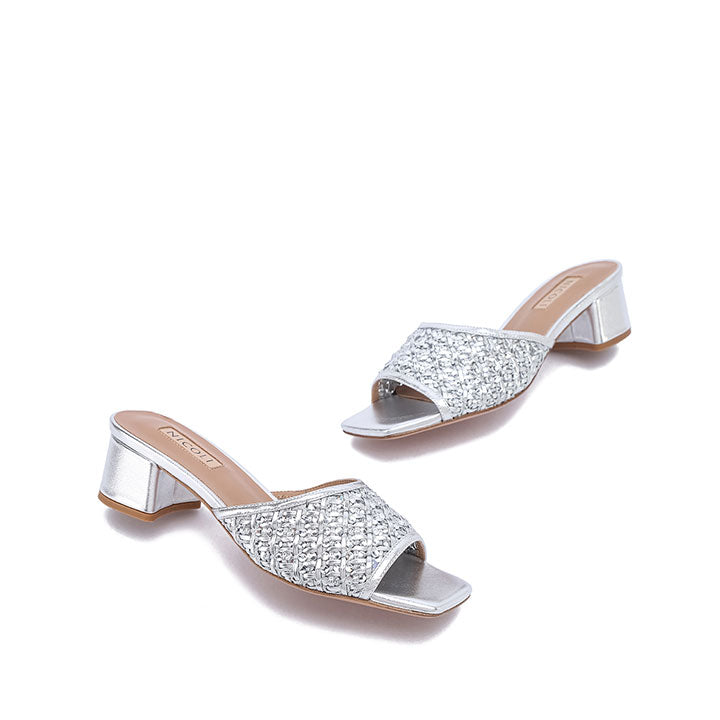 Amira Box Heel #color_silver