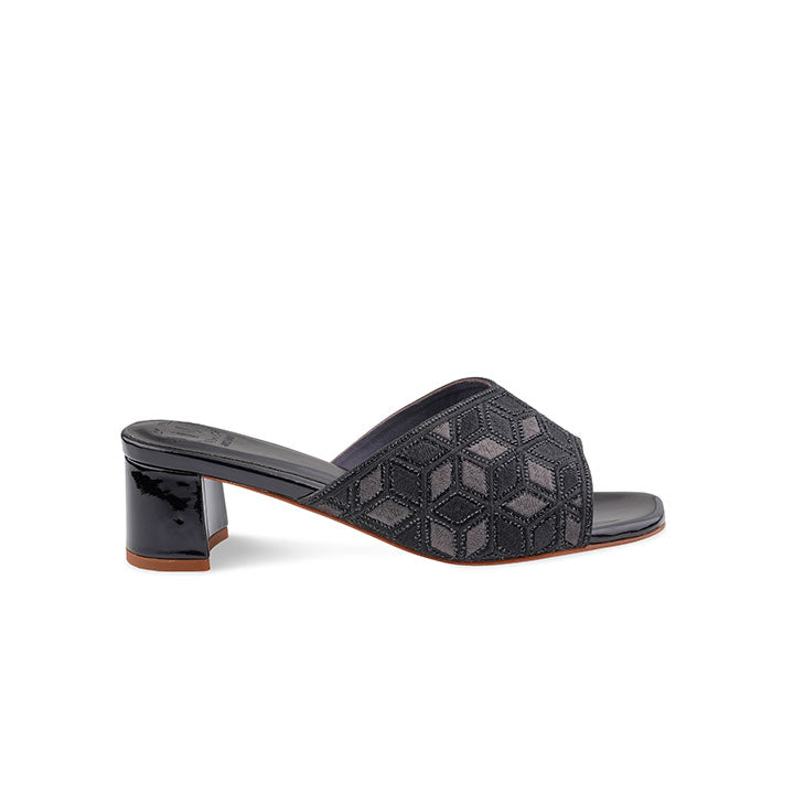 Belma Box Heel #color_black