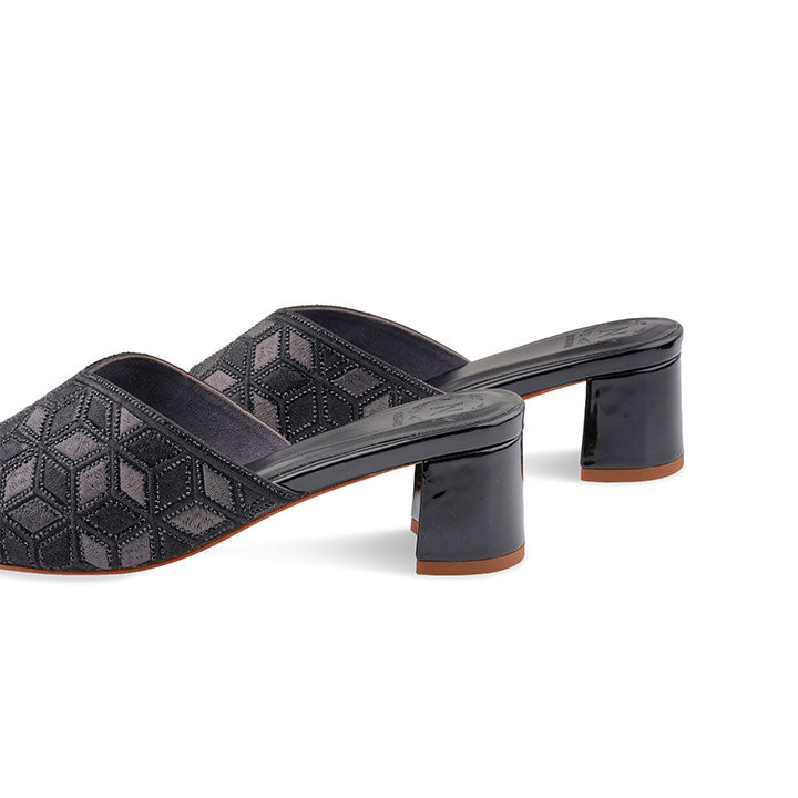 Belma Box Heel #color_black