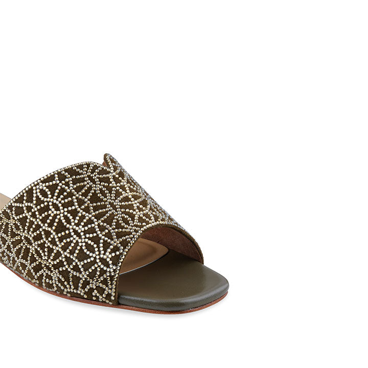 Celina Flat Sandal #color_olive
