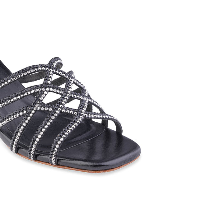 Desmia box heel #color_black
