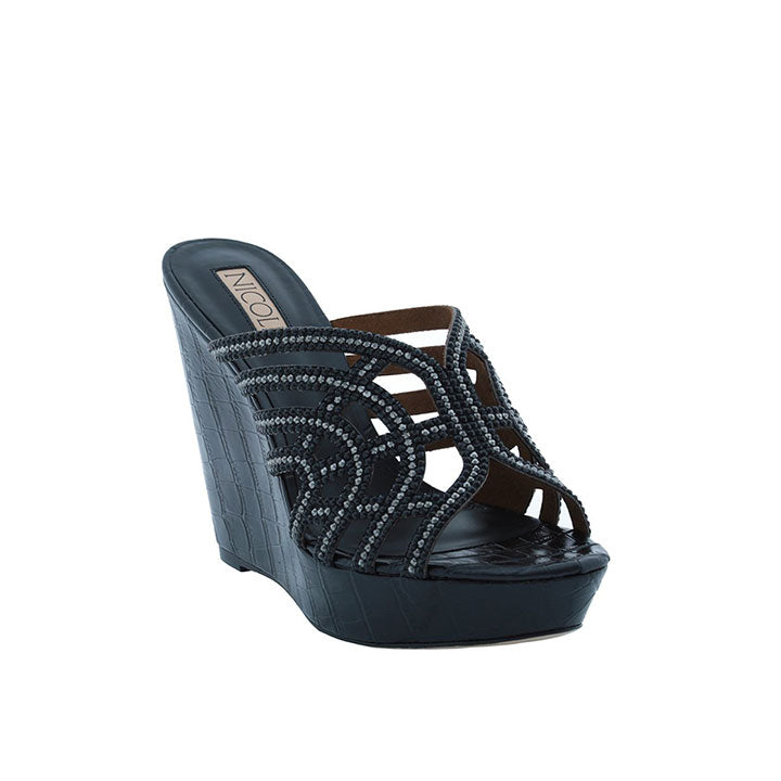 Daja platform #color_black