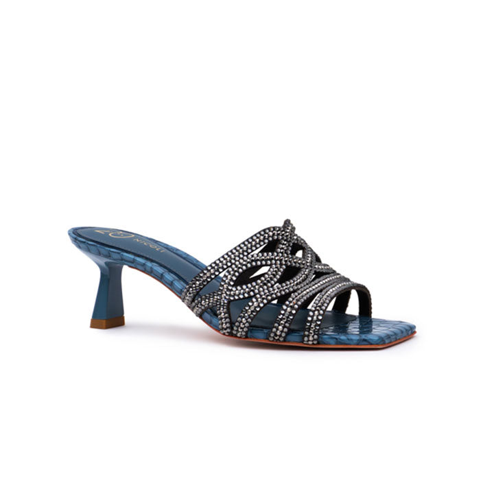 Giusi Mule #color_grey