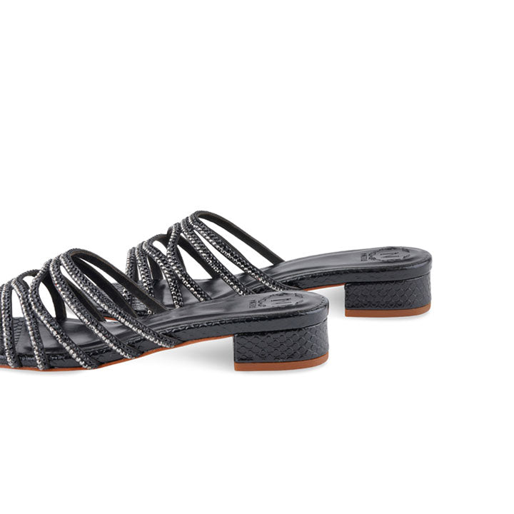 Iclyn Box Heel #color_black