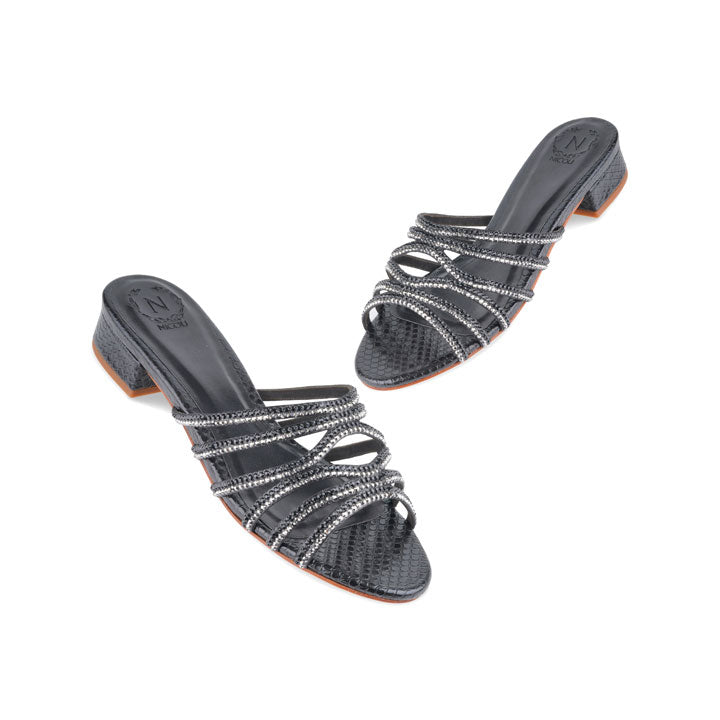 Iclyn Box Heel #color_black