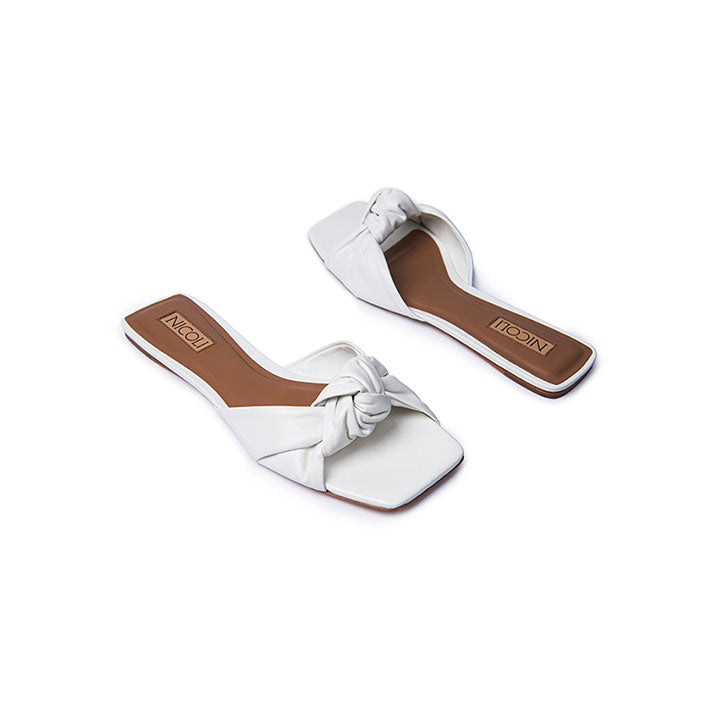 Ingle Flats #color_white