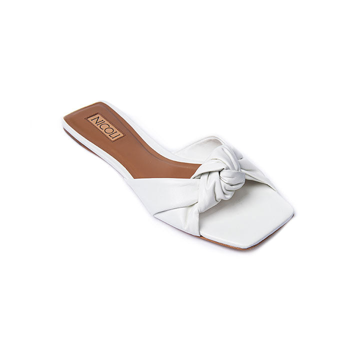 Ingle Flats #color_white