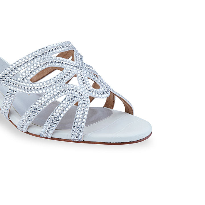 Ixchel Box Heel #color_white