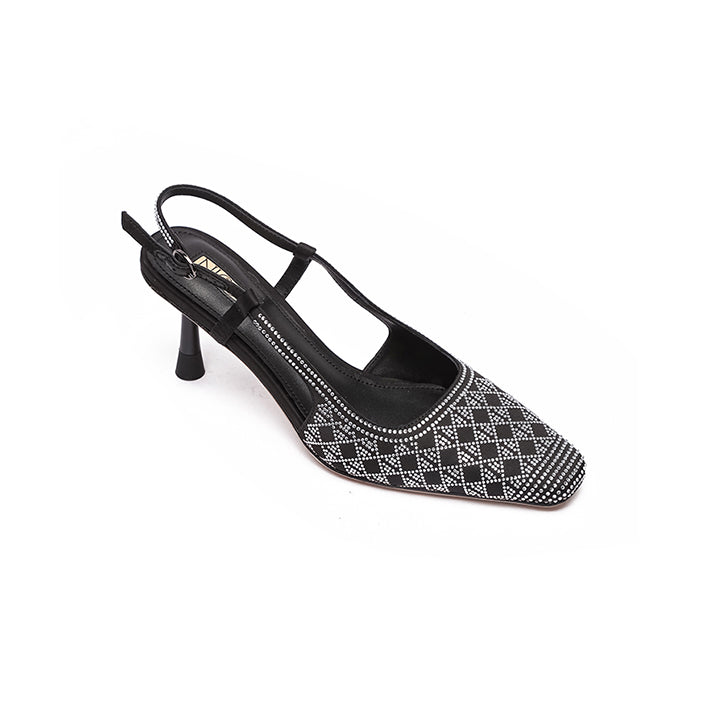 Liamie Pump #color_black