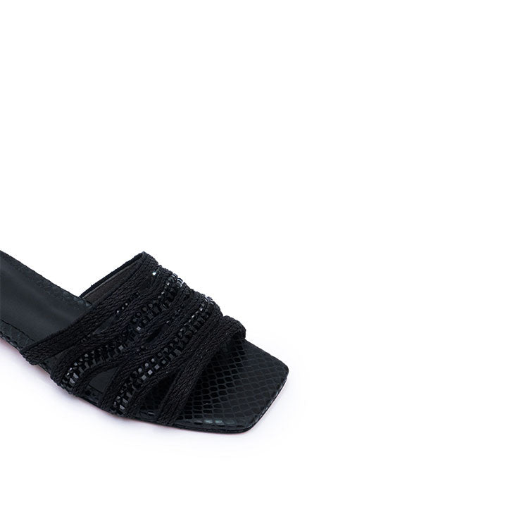 Lizea Flat Sandal #color_black