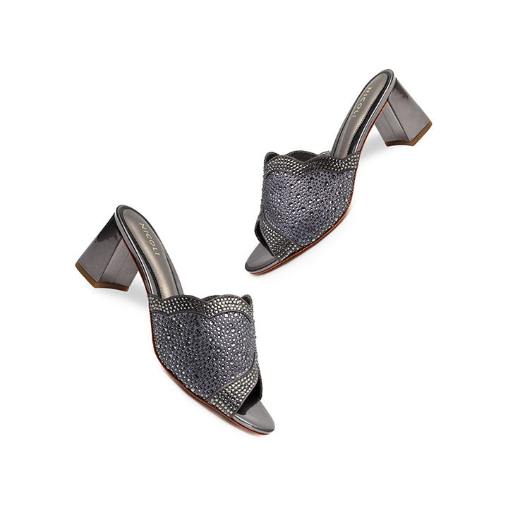 Maudie Box Heel #color_gunmetal