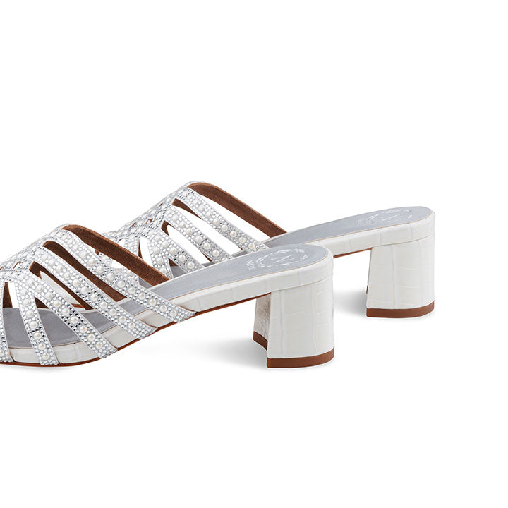 Jozette Box Heel #color_white