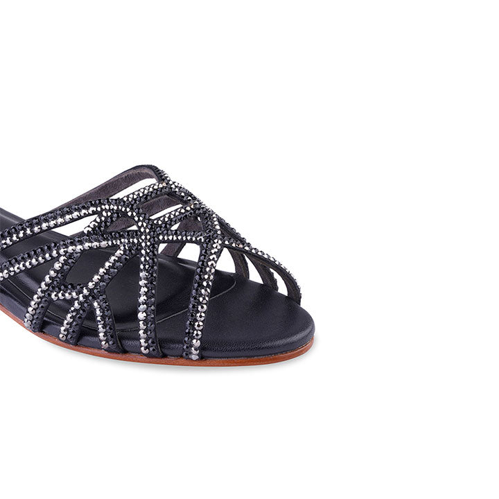 Pasqelina Flats #color_black