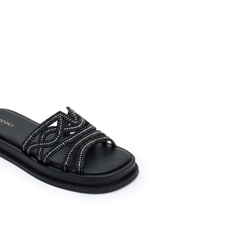 Quidel Flat Sandal #color_black