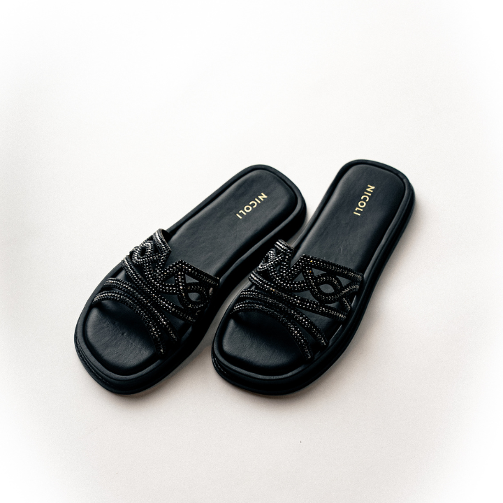 Quidel Flat Sandal #color_black