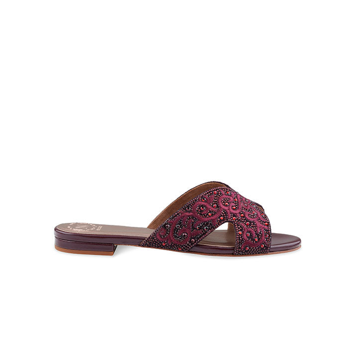 Zyra Flat Sandal #color_burgundy