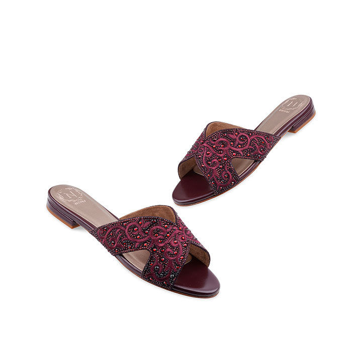 Zyra Flat Sandal #color_burgundy