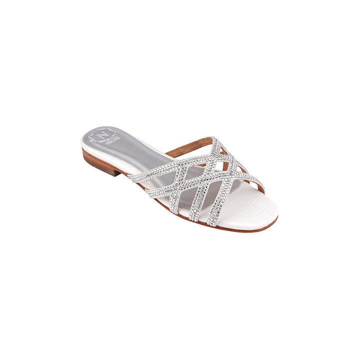 Zuri Flats #color_white
