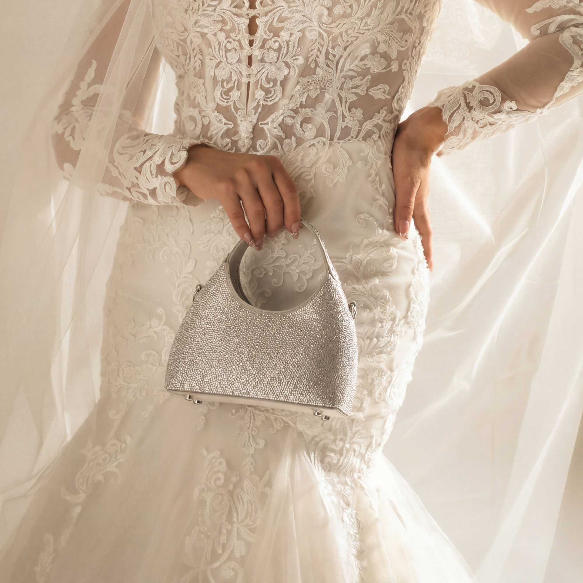 Nicoli bags are created to compliment, not compete. To move with her, not define her.