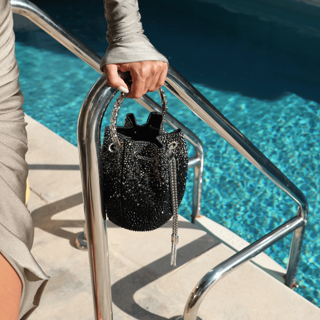 Beachside Glamour: How to Accessorize with Crystal Bags and Shoes for a Luxe Summer Look