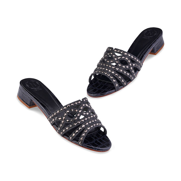 Cersei Flat Sandal #color_black