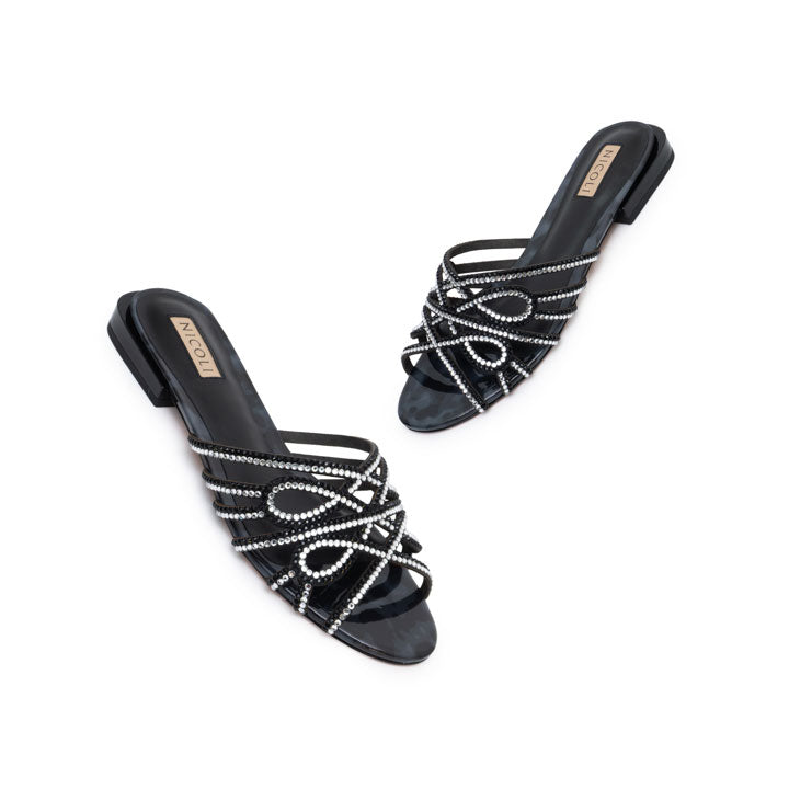 Alethea Luxury Flats #color_black