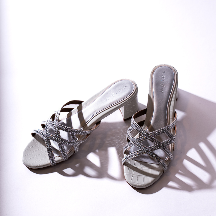 Amos Nicoli Luxury Embellished #color_white