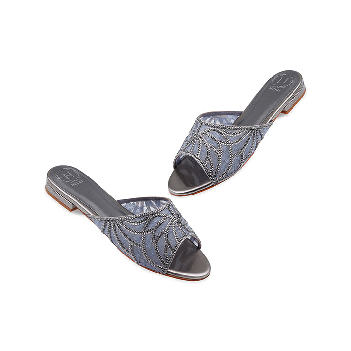 Baylor Flat Sandal #color_gunmetal