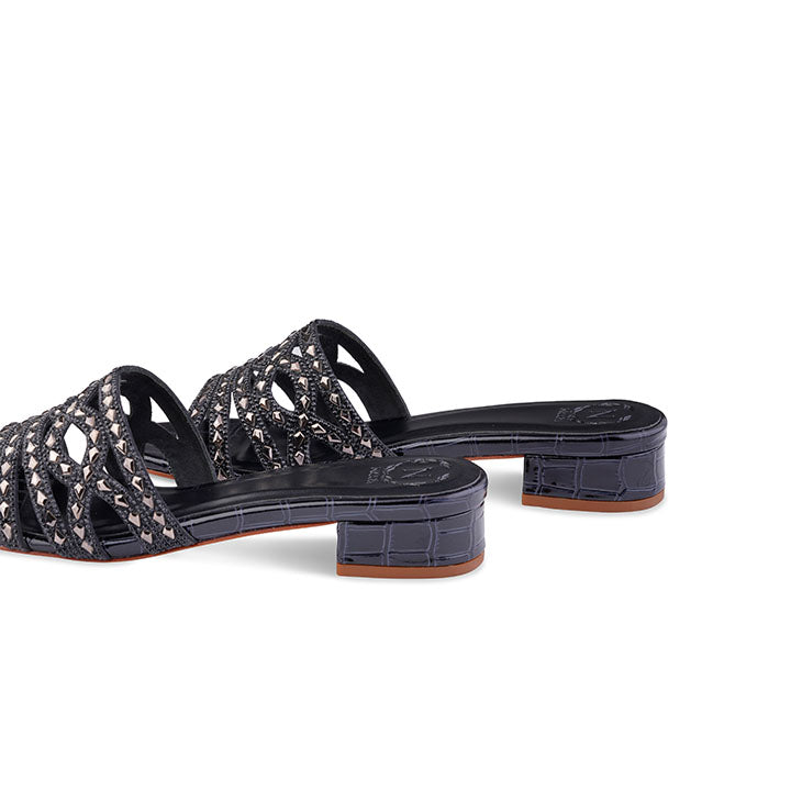 Cersei Flat Sandal #color_black