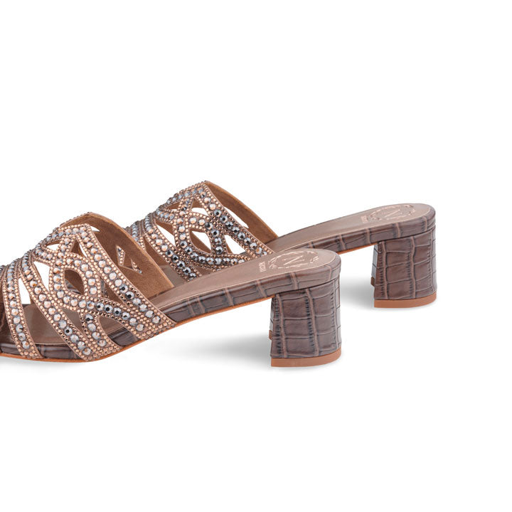 Elon  Box Heel #color_brown