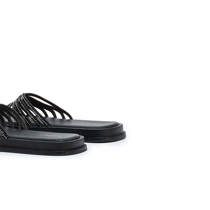 Esosa Flat Sandal #color_black