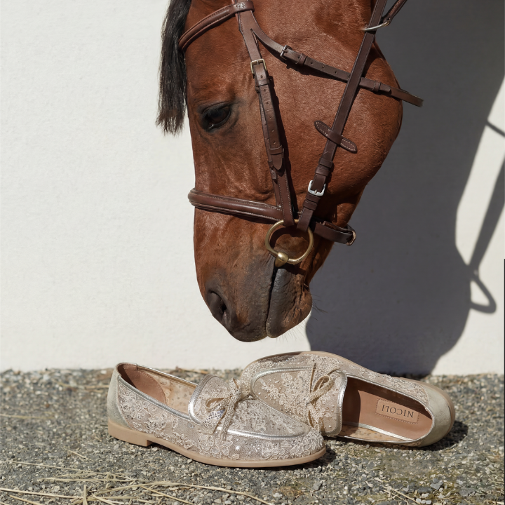 Elara Loafers #color_gold