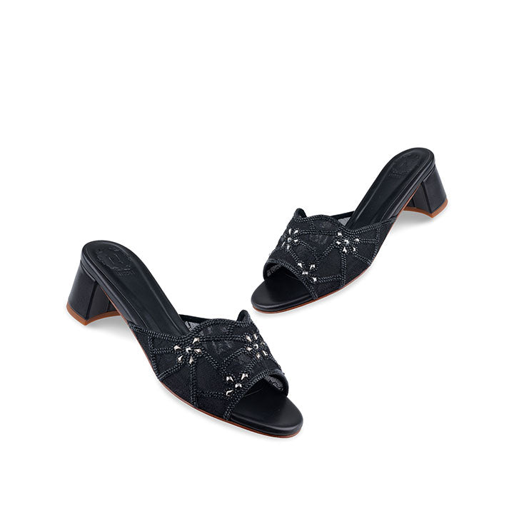 Laleh Box Heel #color_black