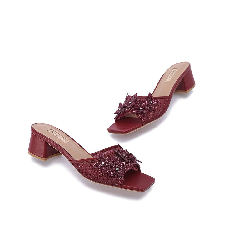 Sorrel Luxury Mule #color_maroon