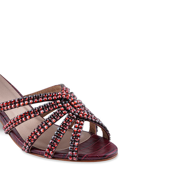 Svana Mule #color_maroon