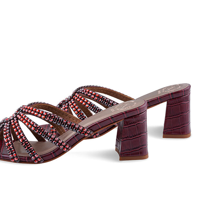 Svana Mule #color_maroon